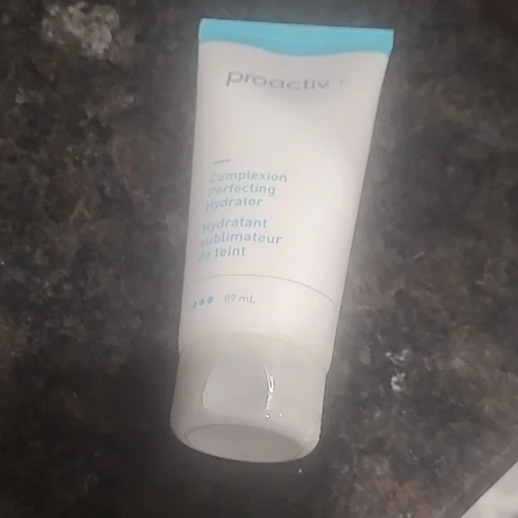 PROACTIVE NEW  COMPLEXION PERFECT HYDRATOR - Picture 7 of 7